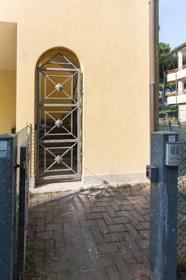 Le Terrazze Apartments Lido di Spina Exterior foto